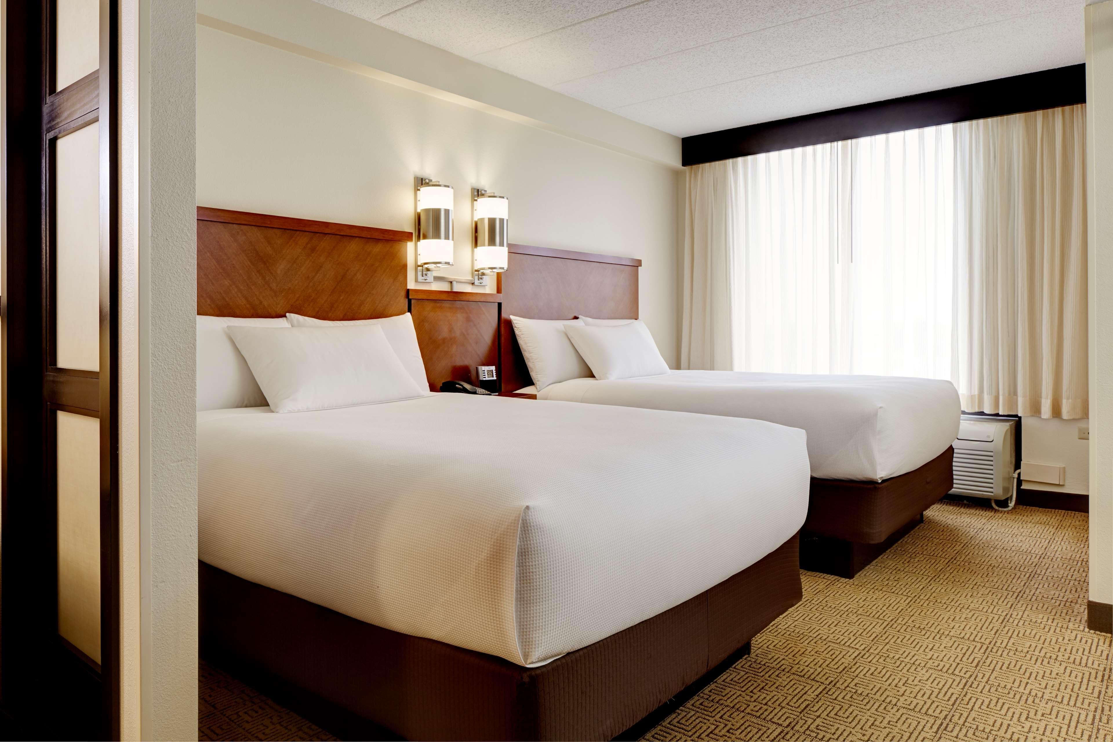 ไฮแอท เพลซ อินเดียนาโพลิส แอร์พอร์ต Hotel ภายนอก รูปภาพ