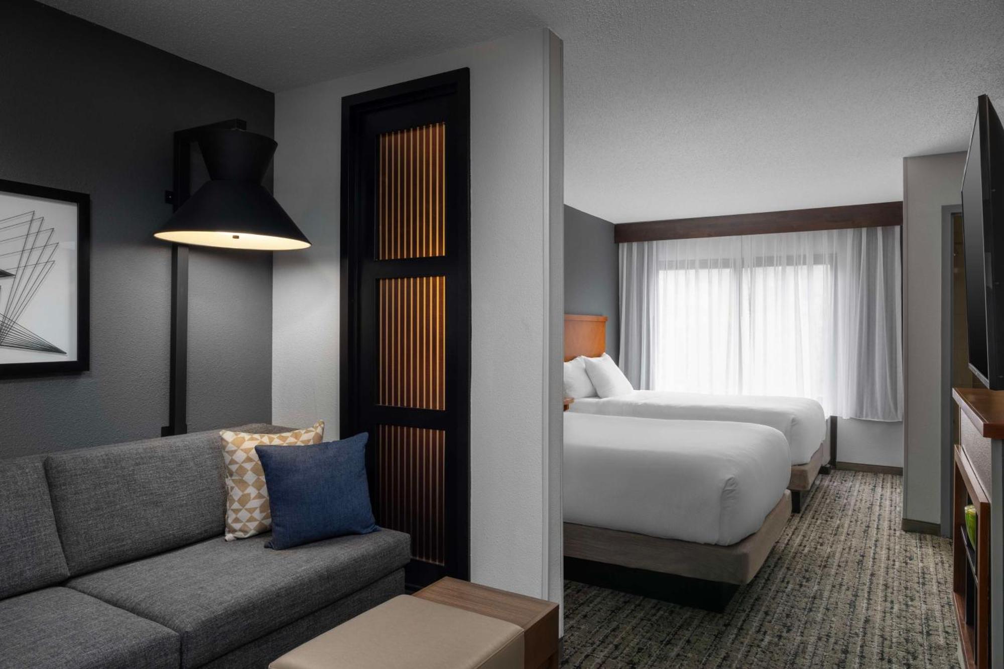 ไฮแอท เพลซ อินเดียนาโพลิส แอร์พอร์ต Hotel ภายนอก รูปภาพ